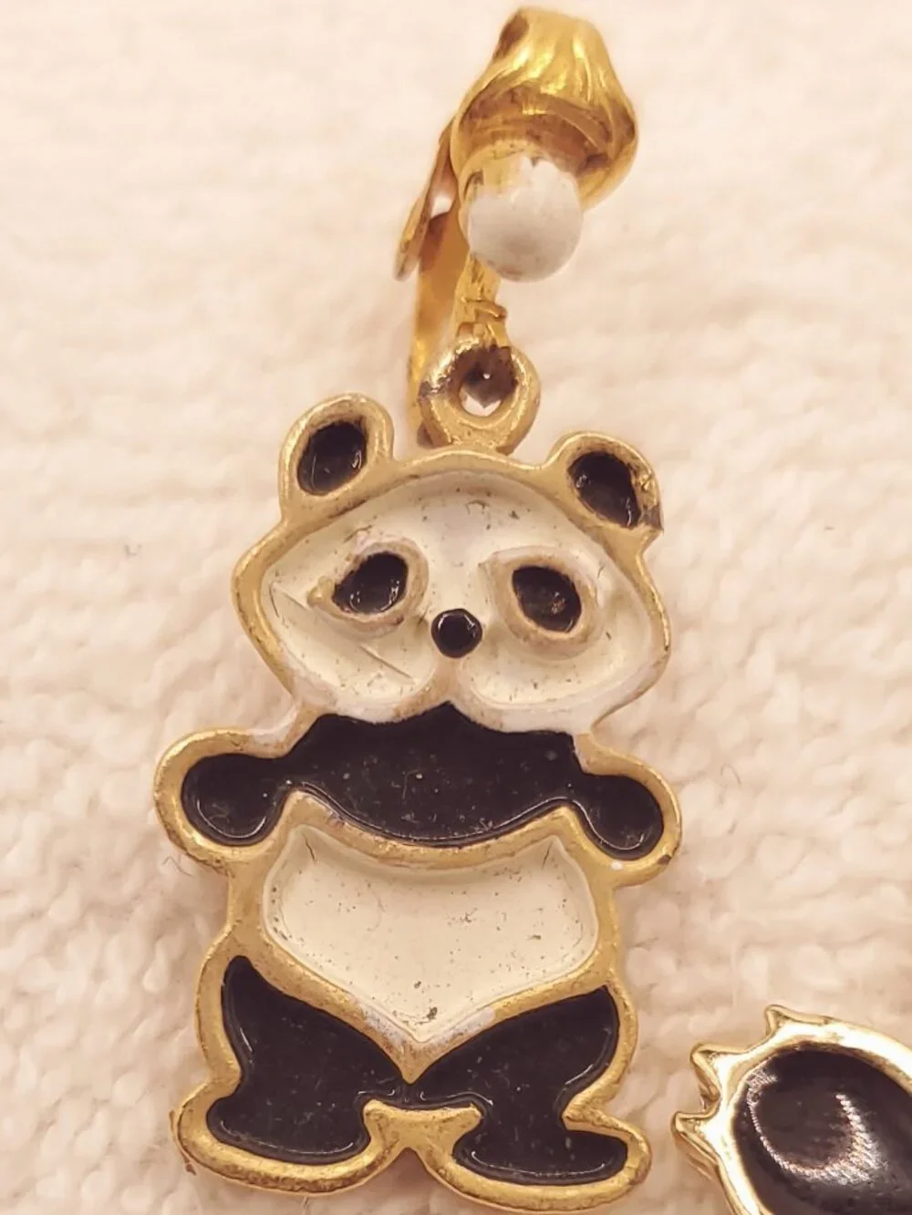 by BEATRIX/ from GGMJTREASURES beautiful panda